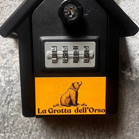 La Grotta Dell'Orso Hotel Aosta Exterior photo